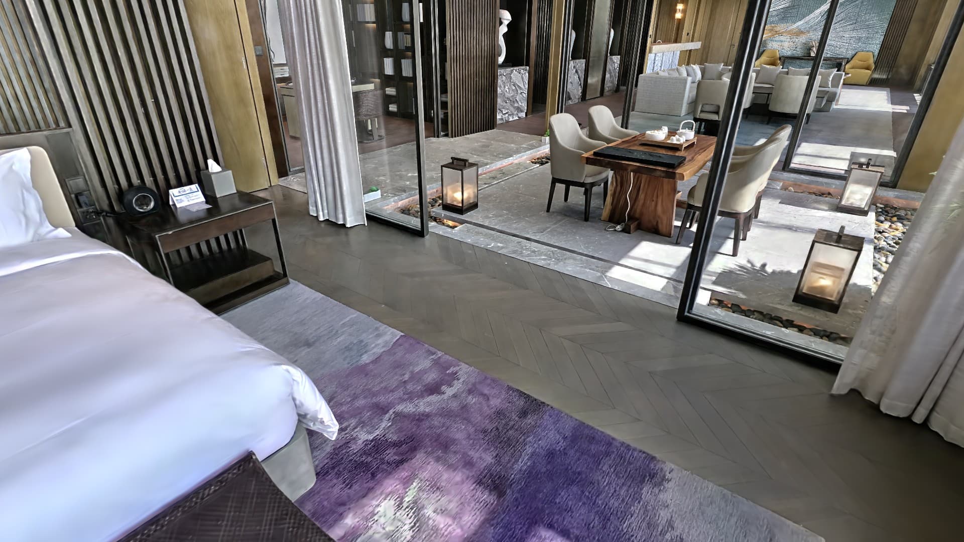 La Réserve, Avenue Hoche